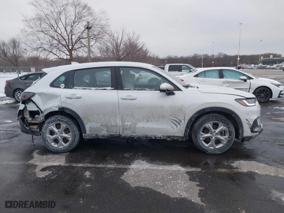 2023 Honda HR-V LX with VIN 3CZRZ2H37PM748561, listed as a IAAI auction lot 41391011 with 22,441 mi miles. Bid and sale history available at carsss.com. Image 13.
