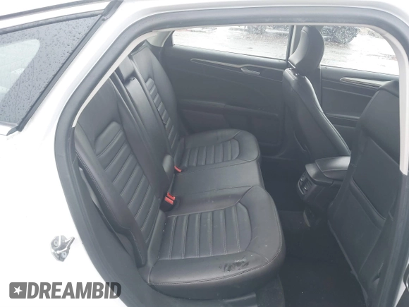 2016 Ford Fusion SE with VIN 1FA6P0HD2G5127171, listed as a IAAI auction lot 41667020 with 89,642 mi miles. Bid and sale history available at carsss.com. Image 8.
