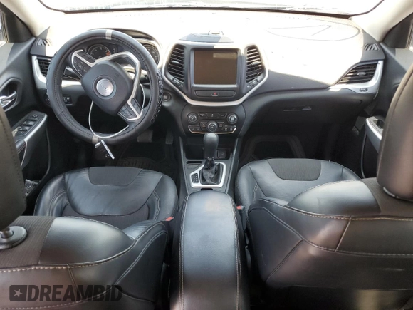 2018 Jeep Cherokee Latitude Plus with VIN 1C4PJLLBXJD519643, listed as a Copart auction lot 59264115 with 95,321 mi miles and Salvage title. Bid and sale history available at DreamBid. Image 8.