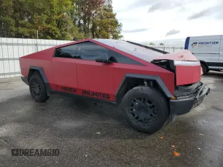 2024 Tesla Cybertruck Cyberbeast z VIN 7G2CEHEE6RA021073, wystawiony jako Copart lot #79212184 z przebiegiem 7890 mil mil oraz Szkody całkowita. Historia ofert i sprzedaży dostępna na DreamBid. Obrazek 4.