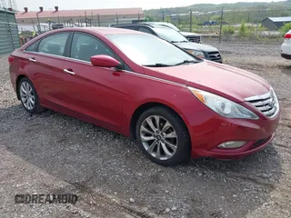 2013 Hyundai Sonata Limited with VIN 5NPEC4AC7DH799135, listed as a IAAI auction lot 42134001 with 142,212 mi miles and . Bid and sale history available at carsss.com. Image 1.