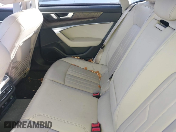 2019 Audi A7 z VIN WAUP2AF23KN033262, wystawiony jako IAAI lot #40678864 z przebiegiem 97 925 mil mil oraz . Historia ofert i sprzedaży dostępna na DreamBid. Obrazek 8.