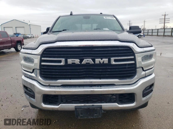 2019 Ram 2500 Big Horn with VIN 3C6UR5JJ9KG557345, listed as a Copart auction lot 46111125 with 141,193 mi miles and Salvage Title. Bid and sale history available at carsss.com. Image 5.