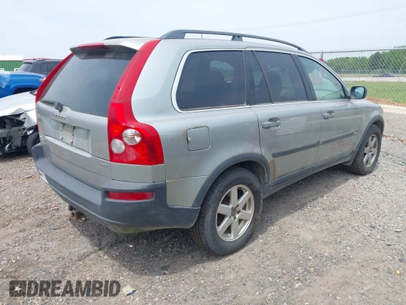 2005 Volvo XC90 with VIN YV1CZ592251168352, listed as a IAAI auction lot 42083311 with 210,444 mi miles. Bid and sale history available at carsss.com. Image 4.