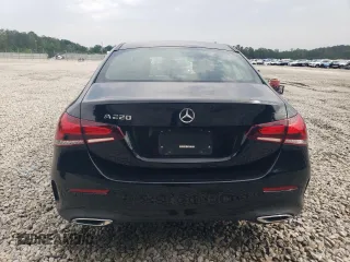 2022 Mercedes-Benz A 220 z VIN W1K3G4EB7NJ360142, wystawiony jako Copart lot #56681965 z przebiegiem 23 363 mil mil oraz Szkoda całkowita • Salvage title. Historia ofert i sprzedaży dostępna na DreamBid. Obrazek 6.