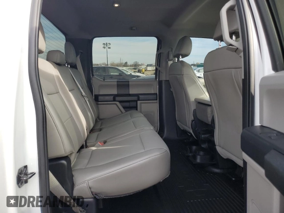 2019 Ford F-350 XL с VIN 1FT8W3BT2KEC83422, выставлен на аукционе Copart как лот 46360875 с пробегом 45 075 миль миль и Списание • Salvage title. История ставок и продаж доступна на DreamBid. Изображение 10.
