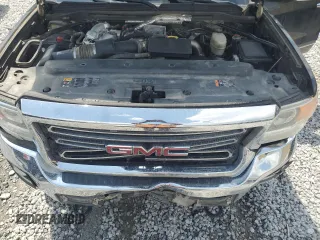 2017 GMC Sierra 2500HD SLT with VIN 1GT12TEY4HF138132, listed as a Copart auction lot 64664344 with 265,380 mi miles and Salvage Title. Bid and sale history available at carsss.com. Image 11.