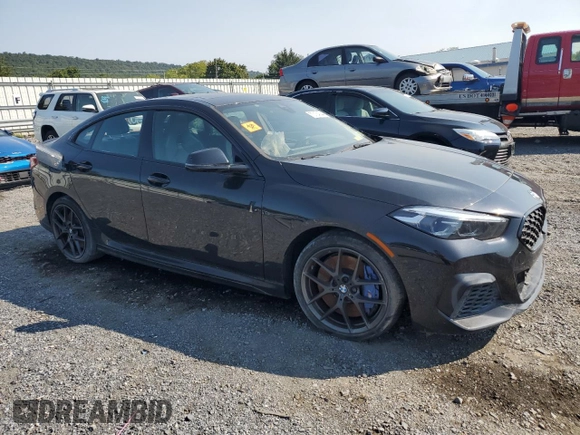2020 BMW 2 Series M235i xDrive with VIN WBA13AL02L7F99945, listed as a Copart auction lot 70134044 with 0 mi miles and Clean Title. Bid and sale history available at carsss.com. Image 4.