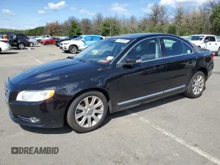 2010 Volvo S80 I6 with VIN YV1960AS1A1121180, listed as a Copart auction lot 81217084 with 78,631 mi miles and Non Repairable. Bid and sale history available at carsss.com. Image 1.