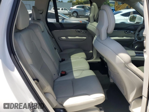 2020 Volvo XC90 Momentum with VIN YV4A22PK4L1550296, listed as a Copart auction lot 59565505 with 100,200 mi miles and Salvage title. Bid and sale history available at DreamBid. Image 11.
