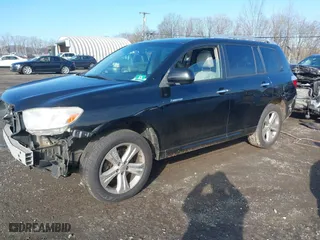 2010 Toyota Highlander Limited with VIN JTEDK3EH1A2166203, listed as a IAAI auction lot 41110930 with 251,197 mi miles. Bid and sale history available at carsss.com. Image 18.