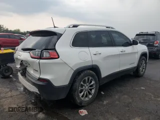 2019 Jeep Cherokee Altitude z VIN 1C4PJMLX6KD415525, wystawiony jako Copart lot #59932625 z przebiegiem 94 267 mil mil oraz Szkoda całkowita • Salvage title. Historia ofert i sprzedaży dostępna na DreamBid. Obrazek 3.