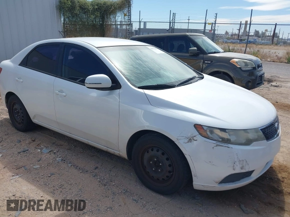 2011 Kia Forte EX with VIN KNAFU4A29B5377256, listed as a IAAI auction lot 42072437 with 190,295 mi miles. Bid and sale history available at carsss.com. Image 1.