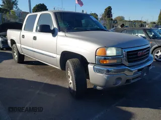 2006 GMC Sierra 1500 SLE1 z VIN 2GTEC13Z861281846, wystawiony jako IAAI lot #41337518 z przebiegiem 192 115 mil mil oraz . Historia ofert i sprzedaży dostępna na DreamBid. Obrazek 1.