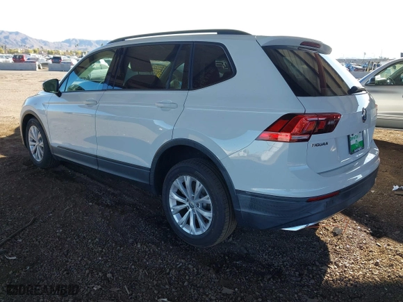 2018 Volkswagen Tiguan S with VIN 3VV1B7AX3JM091025, listed as a IAAI auction lot 41395912 with 58,840 mi miles. Bid and sale history available at carsss.com. Image 3.