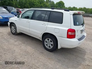 2003 Toyota Highlander z VIN JTEGF21A230119829, wystawiony jako IAAI lot #42495586 z przebiegiem 154 246 mil mil oraz . Historia ofert i sprzedaży dostępna na DreamBid. Obrazek 3.