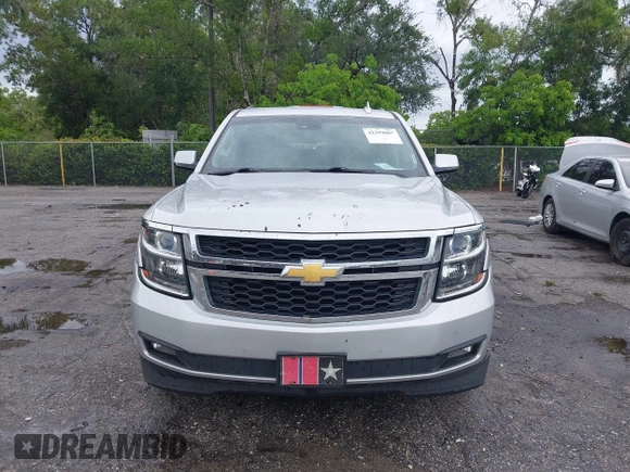 2016 Chevrolet Suburban LT z VIN 1GNSCHKCXGR111027, wystawiony jako IAAI lot #42399887 z przebiegiem 133 970 mil mil oraz . Historia ofert i sprzedaży dostępna na DreamBid. Obrazek 13.