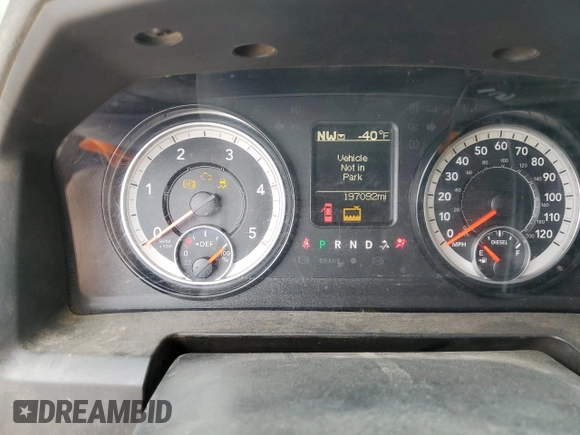 2018 Ram 3500 Tradesman z VIN 3C63RRGL4JG179137, wystawiony jako Copart lot #43352675 z przebiegiem 197 092 mil mil oraz Czysty tytuł • Clean title. Historia ofert i sprzedaży dostępna na DreamBid. Obrazek 9.