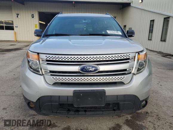 2014 Ford Explorer XLT z VIN 1FM5K7D87EGA36755, wystawiony jako Copart lot #64586735 z przebiegiem 175 527 mil mil oraz Czysty tytuł • Clean title. Historia ofert i sprzedaży dostępna na DreamBid. Obrazek 5.