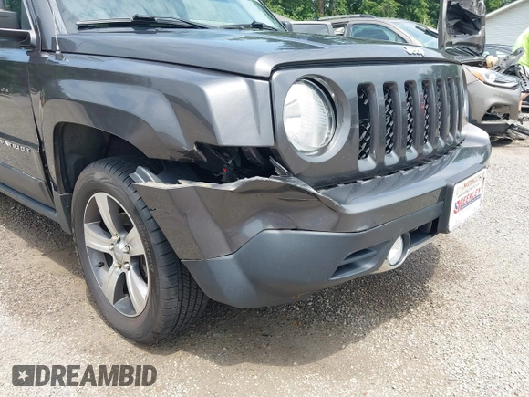 2016 Jeep Patriot Latitude with VIN 1C4NJRFB9GD523102, listed as a IAAI auction lot 42598712 with 144,808 mi miles and . Bid and sale history available at DreamBid. Image 6.