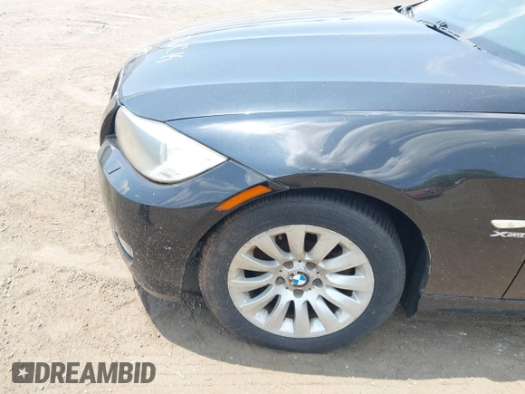 2009 BMW 3 Series 328i xDrive with VIN WBAPK73519A457574, listed as a IAAI auction lot 42575375 with Not provided miles and . Bid and sale history available at DreamBid. Image 6.