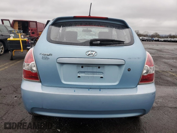 2011 Hyundai Accent GS z VIN KMHCM3AC7BU201140, wystawiony jako Copart lot #52757065 z przebiegiem Nie podano mil oraz Szkoda całkowita • Salvage title. Historia ofert i sprzedaży dostępna na DreamBid. Obrazek 6.