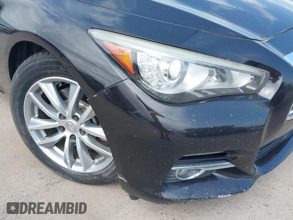 2015 Infiniti Q50 Premium with VIN JN1BV7AP1FM342558, listed as a IAAI auction lot 41975803 with 140,603 mi miles. Bid and sale history available at carsss.com. Image 17.