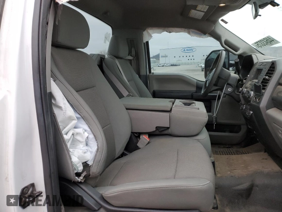 2019 Ford Super Duty F-250 SRW XL with VIN 1FTBF2A64KEE41867, listed as a Copart auction lot 44643375 with 185,968 mi miles and Salvage Title. Bid and sale history available at carsss.com. Image 10.