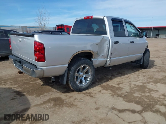 2008 Dodge 1500 SLT with VIN 1D7HU18268S613748, listed as a IAAI auction lot 41742005 with 206,103 mi miles. Bid and sale history available at carsss.com. Image 4.