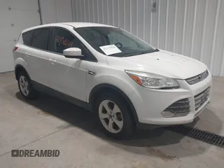 2014 Ford Escape SE with VIN 1FMCU9GX0EUC76506, listed as a IAAI auction lot 42131024 with 117,897 mi miles and . Bid and sale history available at carsss.com. Image 1.