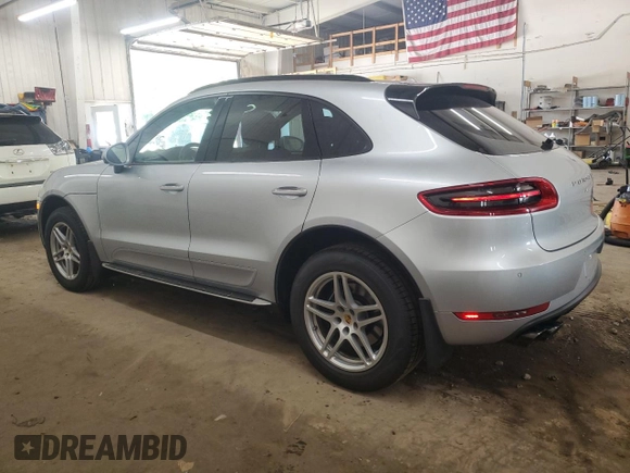 2017 Porsche Macan with VIN WP1AA2A5XHLB83939, listed as a Copart auction lot 58492535 with 26,673 mi miles and Salvage title. Bid and sale history available at DreamBid. Image 2.