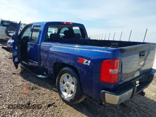 2013 Chevrolet Silverado 1500 LT with VIN 1GCRKSE71DZ170484, listed as a IAAI auction lot 41430722 with 79,946 mi miles and . Bid and sale history available at DreamBid. Image 3.
