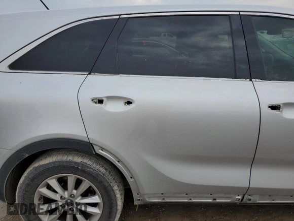 2019 Kia Sorento L with VIN 5XYPG4A31KG464406, listed as a Copart auction lot 89366145 with 153,046 mi miles and Clean Title. Bid and sale history available at DreamBid. Image 11.