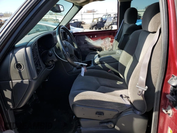 2005 Chevrolet Silverado 1500 Z71 z VIN 1GCEK19BX5Z161954, wystawiony jako Copart lot #51647655 z przebiegiem 213 920 mil mil oraz Szkoda całkowita • Salvage title. Historia ofert i sprzedaży dostępna na DreamBid. Obrazek 7.