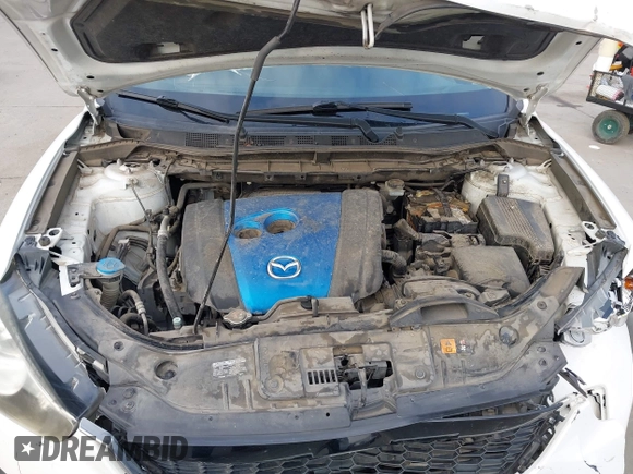 2013 Mazda CX-5 Grand Touring with VIN JM3KE2DEXD0166115, listed as a IAAI auction lot 41919164 with 102,999 mi miles and . Bid and sale history available at carsss.com. Image 10.