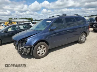 2009 Kia Sedona LX with VIN KNDMB233X96286866, listed as a Copart auction lot 72221534 with 157,212 mi miles and Salvage Title. Bid and sale history available at carsss.com. Image 1.