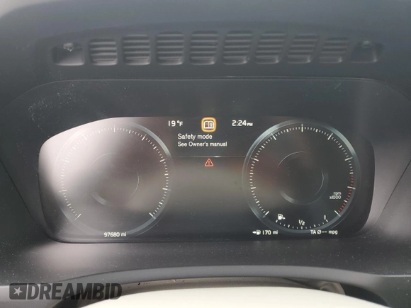 2017 Volvo XC90 Inscription with VIN YV4A22PL2H1164234, listed as a Copart auction lot 41799905 with 97,680 mi miles and Salvage Title. Bid and sale history available at carsss.com. Image 9.