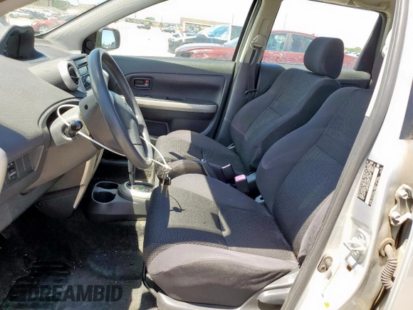 2005 Scion xA z VIN JTKKT624350111919, wystawiony jako Copart lot #54123035 z przebiegiem 193 735 mil mil oraz Szkoda całkowita • Salvage title. Historia ofert i sprzedaży dostępna na DreamBid. Obrazek 7.