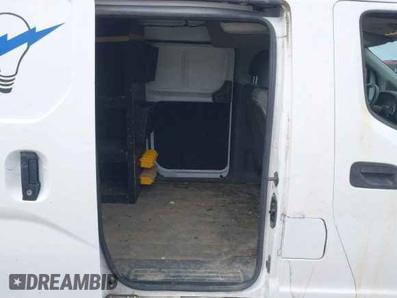 2020 Nissan NV200 SV with VIN 3N6CM0KN2LK695635, listed as a IAAI auction lot 41930277 with 70,193 mi miles and . Bid and sale history available at DreamBid. Image 8.