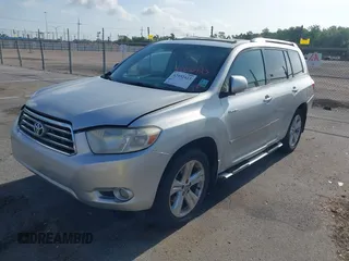 2010 Toyota Highlander Limited with VIN 5TDYK3EH1AS011780, listed as a IAAI auction lot 42452423 with 219,369 mi miles and . Bid and sale history available at DreamBid. Image 14.