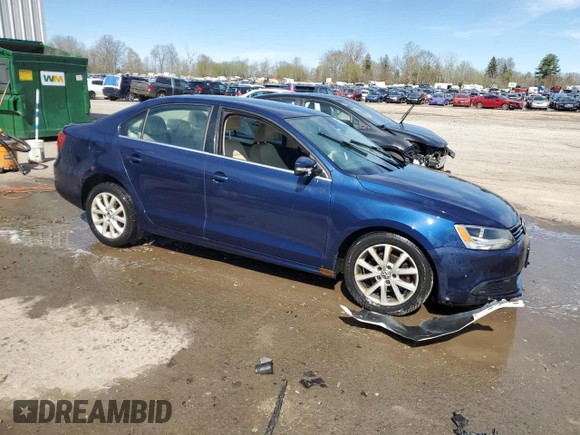 2013 Volkswagen Jetta SE z VIN 3VWDP7AJ7DM311146, wystawiony jako Copart lot #54963425 z przebiegiem 236 277 mil mil oraz Szkoda całkowita • Salvage title. Historia ofert i sprzedaży dostępna na DreamBid. Obrazek 4.