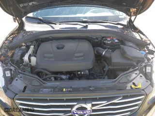 2016 Volvo XC60 T5 Drive-E Premier with VIN YV440MDK0G2857046, listed as a IAAI auction lot 41752649 with 36,896 mi miles. Bid and sale history available at carsss.com. Image 10.