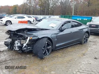 2023 Audi RS e-tron GT z VIN WAUBHBFWXP7903392, wystawiony jako IAAI lot #41020487 z przebiegiem 9046 mil mil oraz . Historia ofert i sprzedaży dostępna na DreamBid. Obrazek 2.