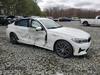 2020 BMW 3 Series 330i xDrive with VIN 3MW5R7J05L8B20595, listed as a Copart auction lot 51550985 with 0 mi miles and Salvage Title. Bid and sale history available at carsss.com. Image 4.