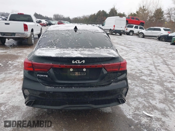 2023 Kia Forte LXS z VIN 3KPF24AD9PE511818, wystawiony jako IAAI lot #41554269 z przebiegiem 16 465 mil mil oraz . Historia ofert i sprzedaży dostępna na DreamBid. Obrazek 16.
