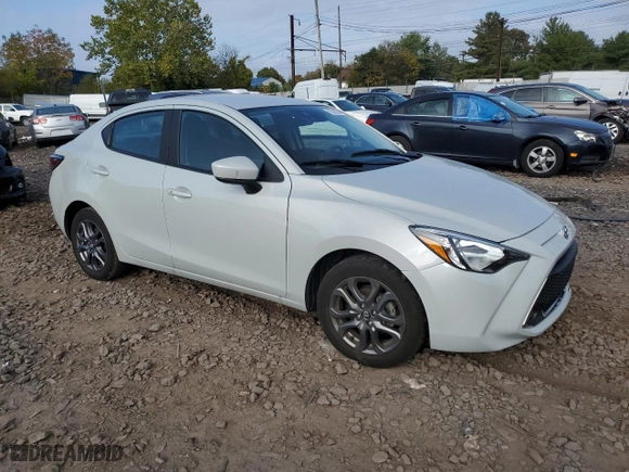 2020 Toyota Yaris Sedan L with VIN 3MYDLBYV4LY715881, listed as a Copart auction lot 73287304 with 54,501 mi miles and Salvage Title. Bid and sale history available at carsss.com. Image 4.