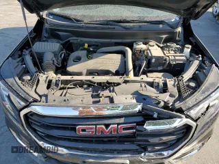 2024 GMC Terrain SLE z VIN 3GKALMEGXRL315692, wystawiony jako Copart lot #60173555 z przebiegiem 20 270 mil mil oraz Czysty tytuł • Clean title. Historia ofert i sprzedaży dostępna na DreamBid. Obrazek 12.