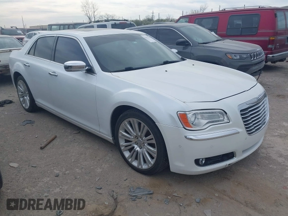 2012 Chrysler 300 with VIN 2C3CCAET1CH253300, listed as a IAAI auction lot 41827997 with 193,298 mi miles. Bid and sale history available at carsss.com. Image 1.