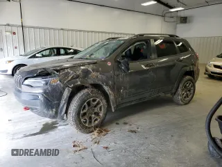 2021 Jeep Cherokee Trailhawk with VIN 1C4PJMBX5MD241712, listed as a Copart auction lot 51456085 with 65,968 mi miles and Salvage title. Bid and sale history available at DreamBid. Image 1.