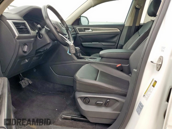 2018 Volkswagen Atlas SE with VIN 1V2DR2CA8JC551668, listed as a Copart auction lot 60636155 with 125,931 mi miles and Salvage title. Bid and sale history available at DreamBid. Image 7.